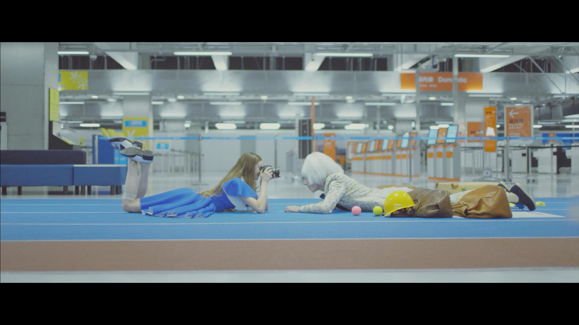 Canon “ALICE IN TOKYO #05”